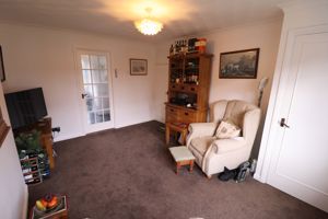 Lounge- click for photo gallery